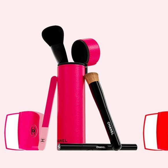 Chanel Nail File In DIVA pink From Codes Couleurs Collection
